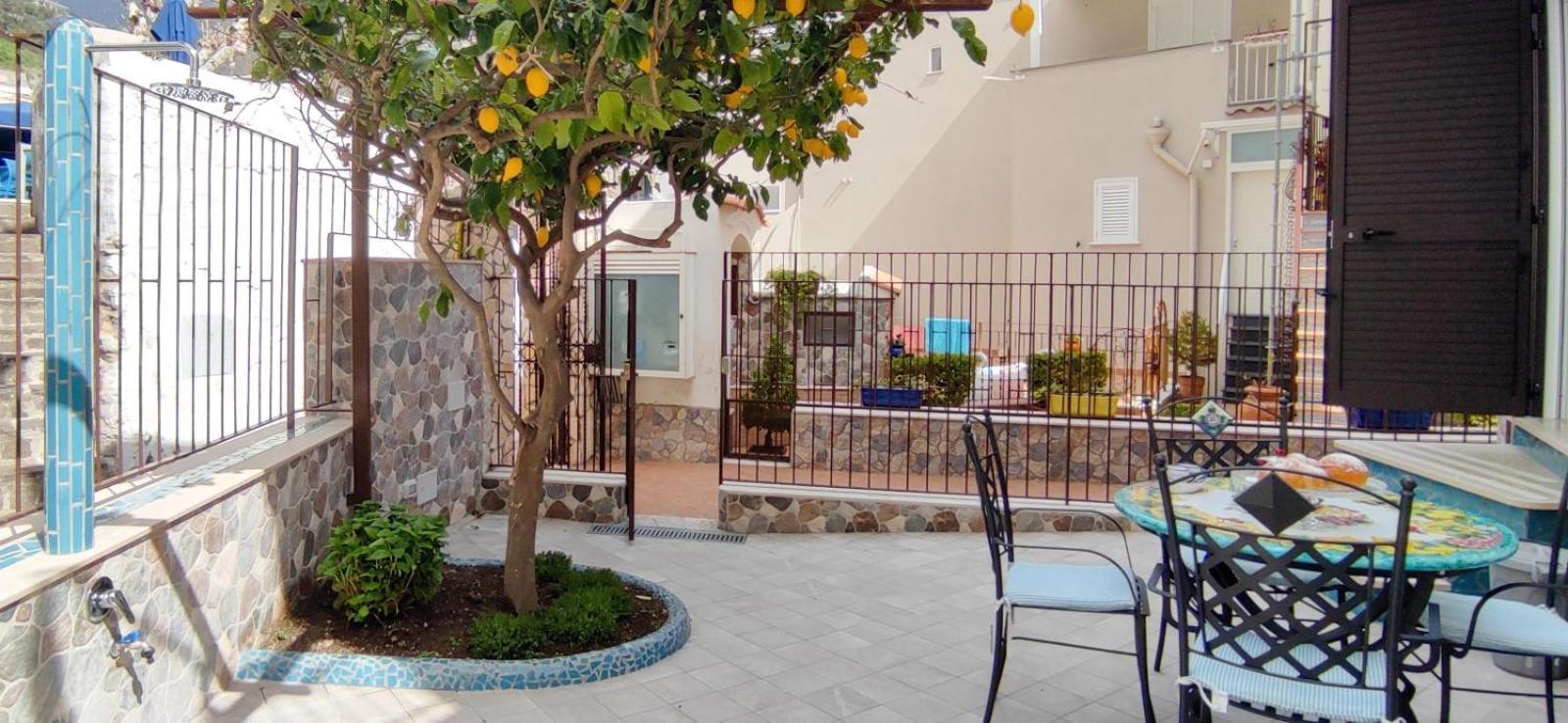 Casa Fortuna A Due Passi Dal Mare 세타라 외부 사진
